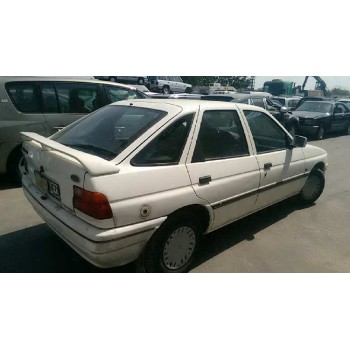 ford escort berlina/turnier del año 1992