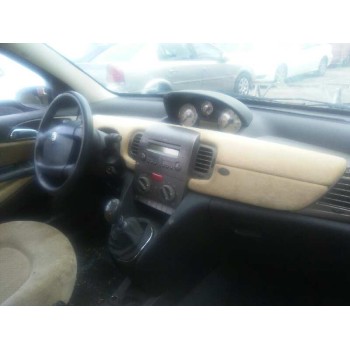 lancia ypsilon (101) del año 2003