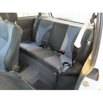 opel corsa b (s93) del año 2000