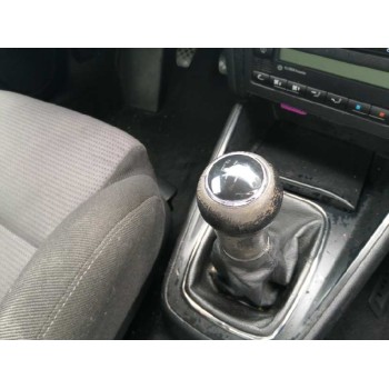 volkswagen golf iv berlina (1j1) del año 2002