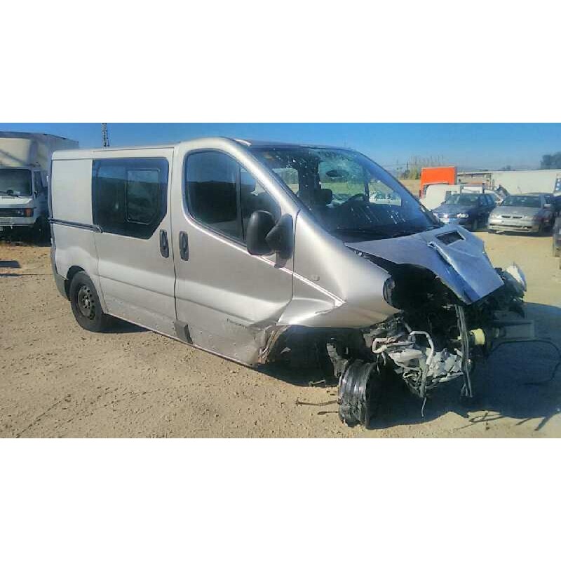 RENAULT TRAFIC COMBI (AB 4.01)