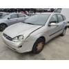 ford focus berlina (cak) del año 2000
