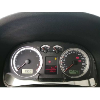 volkswagen golf iv berlina (1j1) del año 2002