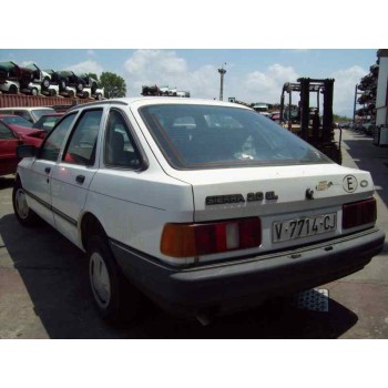 ford sierra berlina del año 1987