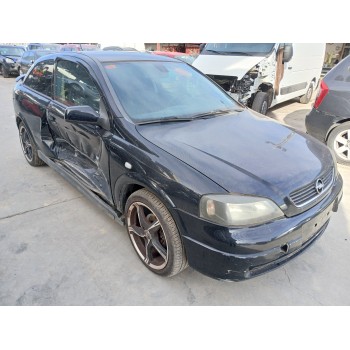 opel astra g berlina del año 2002