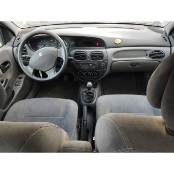 renault megane i classic (la0) del año 2001