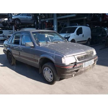 opel corsa a del año 1992