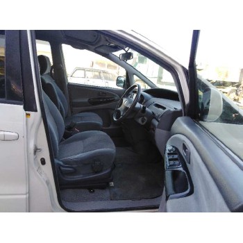 toyota previa (r30) del año 2002