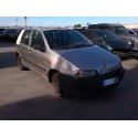FIAT PUNTO BERLINA (176)