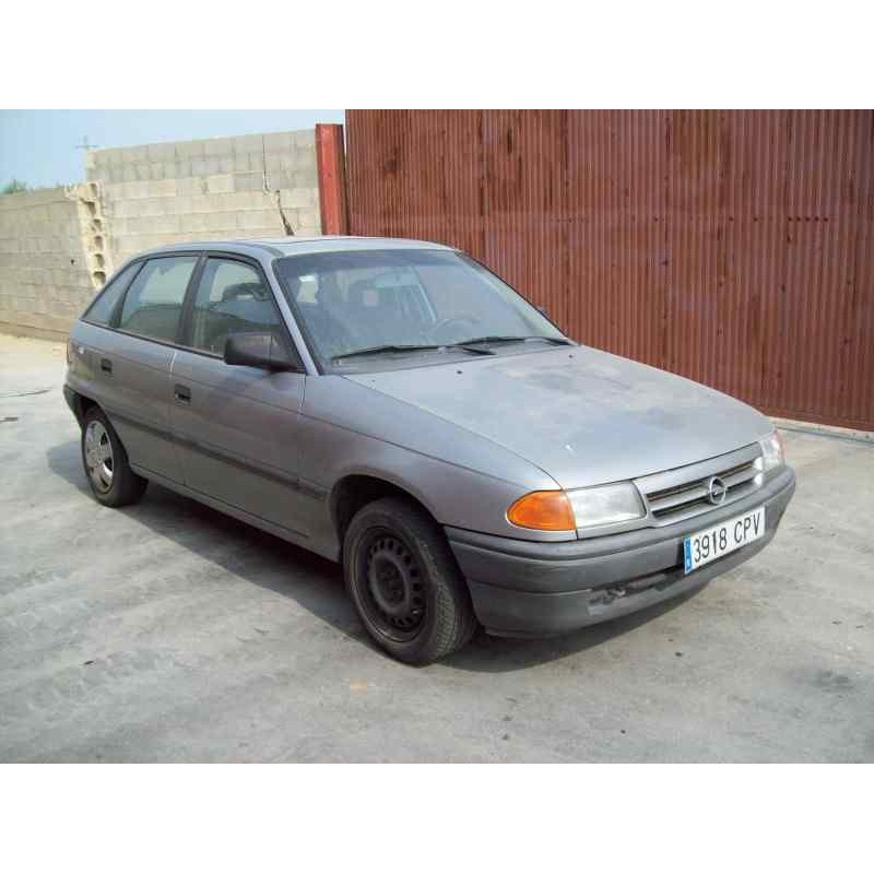 OPEL ASTRA F BERLINA