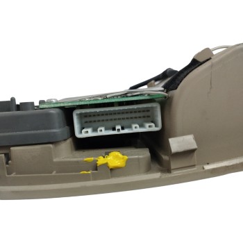 Recambio de luz interior para lexus rx 3.3 v6 24v cat referencia OEM IAM 8126048150B0  