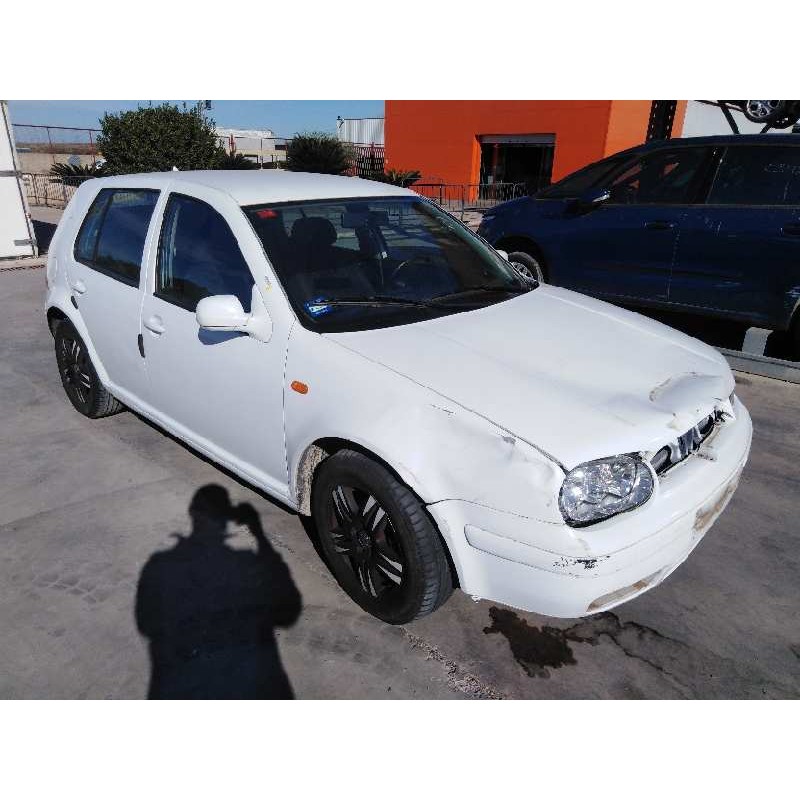 VOLKSWAGEN GOLF IV BERLINA (1J1)