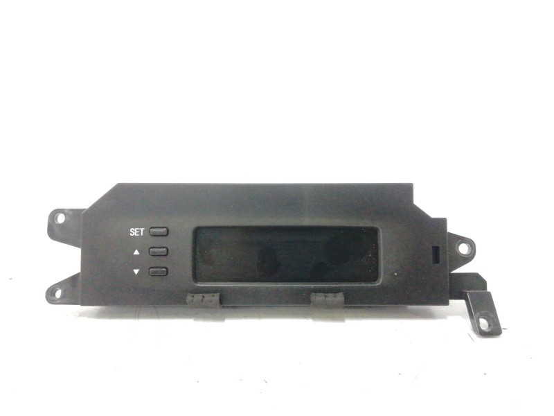 Recambio de pantalla multifuncion para hyundai i20 1.4 crdi cat referencia OEM IAM 941021J011 12000006421U Recambio de pantalla multifuncion para hyundai i20 1.4 crdi cat referencia OEM IAM 941021J011 12000006421U