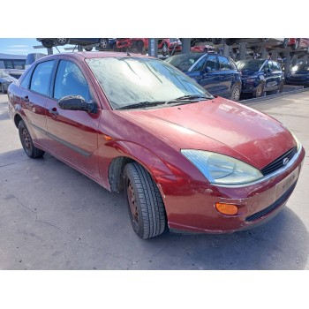 ford focus berlina (cak) del año 2000