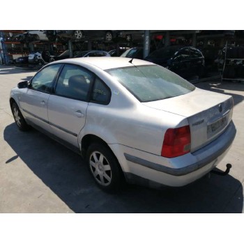 volkswagen passat berlina (3b2) del año 1997
