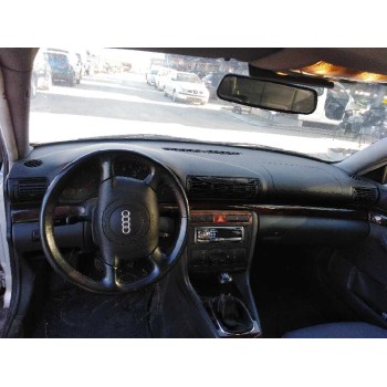 audi a4 berlina (b5) del año 2001