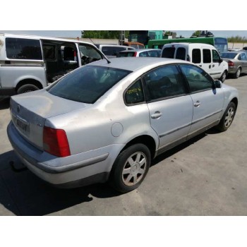 volkswagen passat berlina (3b2) del año 1997