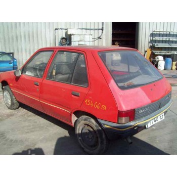 peugeot 205 berlina del año 1992