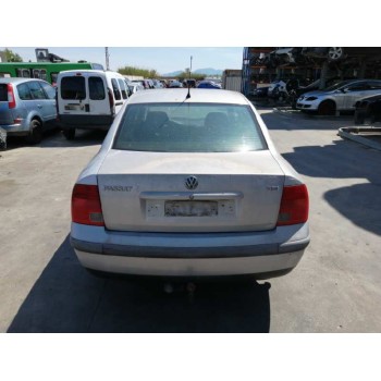 volkswagen passat berlina (3b2) del año 1997