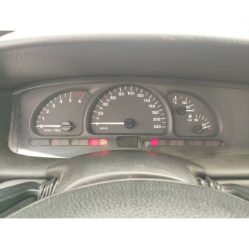 opel vectra b berlina del año 1998