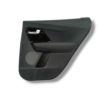 GUARNECIDO PUERTA TRASERA DERECHA 83322G5000 
