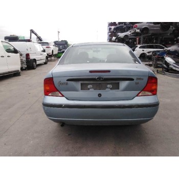 ford focus berlina (cak) del año 2004