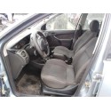 FORD FOCUS I SEDÁN (DFW)
