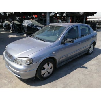 opel astra g berlina del año 2003