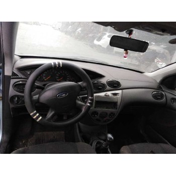 ford focus berlina (cak) del año 2004