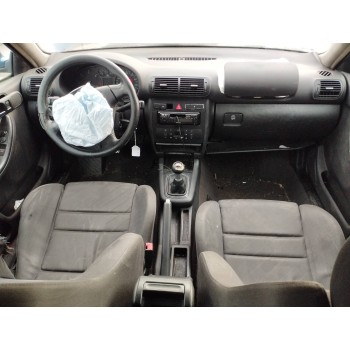 audi a3 (8l1) del año 2002