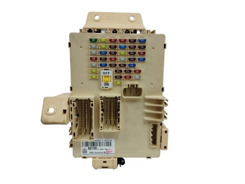 Recambio de caja reles / fusibles para kia cee´d 1.4 cat referencia OEM IAM 91950A2150  