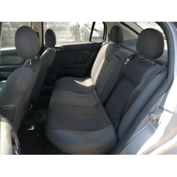 opel astra g berlina del año 2003
