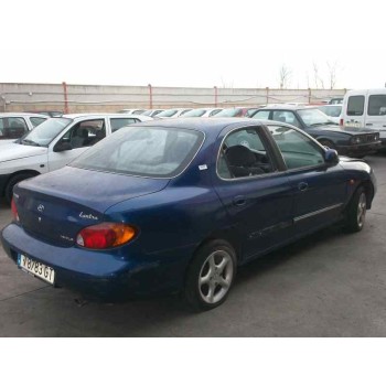 hyundai lantra berlina (rd) del año 1999