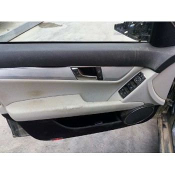 mercedes-benz clase c (w204) berlina del año 2010