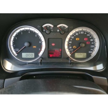 volkswagen golf iv berlina (1j1) del año 2002