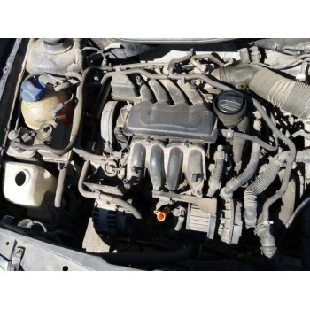 volkswagen golf iv berlina (1j1) del año 2002