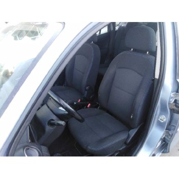 mazda 2 berlina (dy) del año 2004