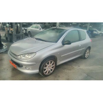 peugeot 206 berlina del año 1999