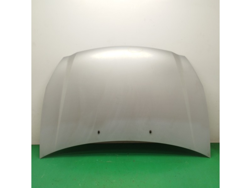 Recambio de capot para kia carnival 2.9 crdi cat referencia OEM IAM 664004D010 OBSERVAR FOTOS 