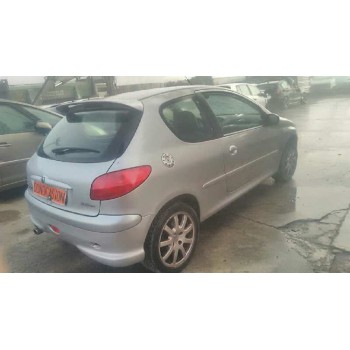 peugeot 206 berlina del año 1999