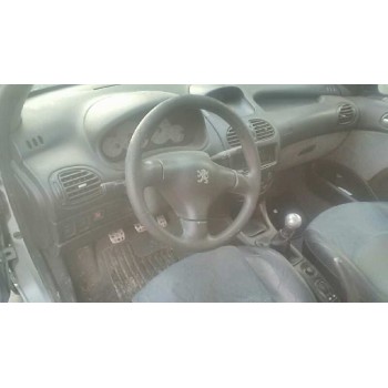 peugeot 206 berlina del año 1999