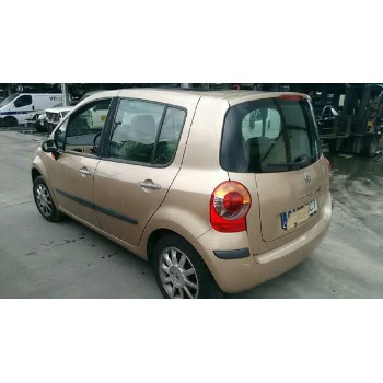 renault modus del año 2004