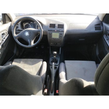 seat ibiza (6k1) del año 2001