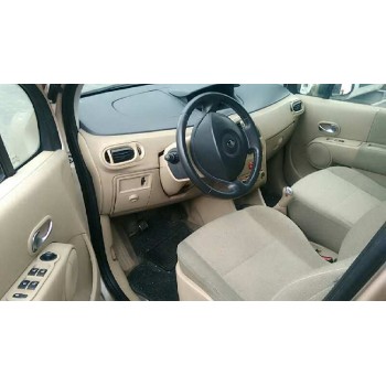 renault modus del año 2004