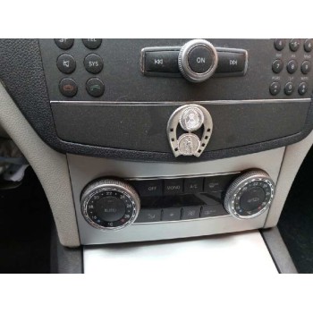 mercedes-benz clase c (w204) berlina del año 2010