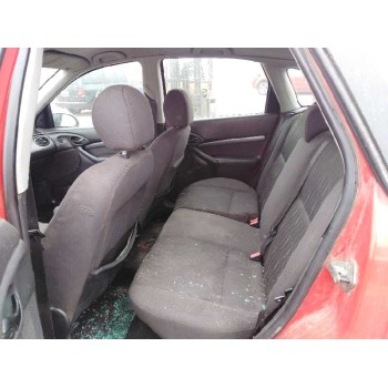 ford focus berlina (cak) del año 2003