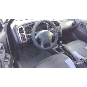 nissan primera berlina (p11) del año 1998