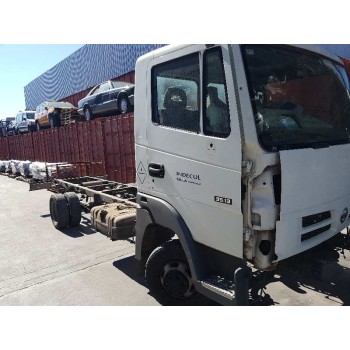 nissan atleon del año 2005