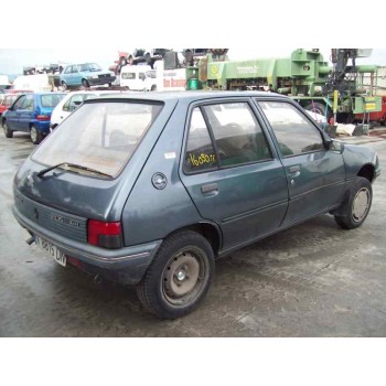 peugeot 205 berlina del año 1990