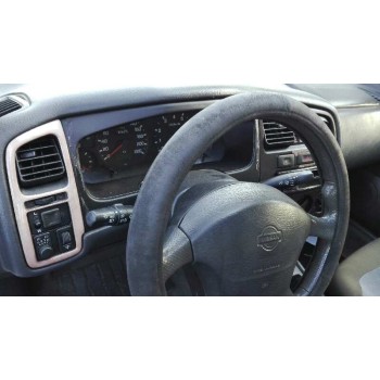 nissan primera berlina (p11) del año 1998